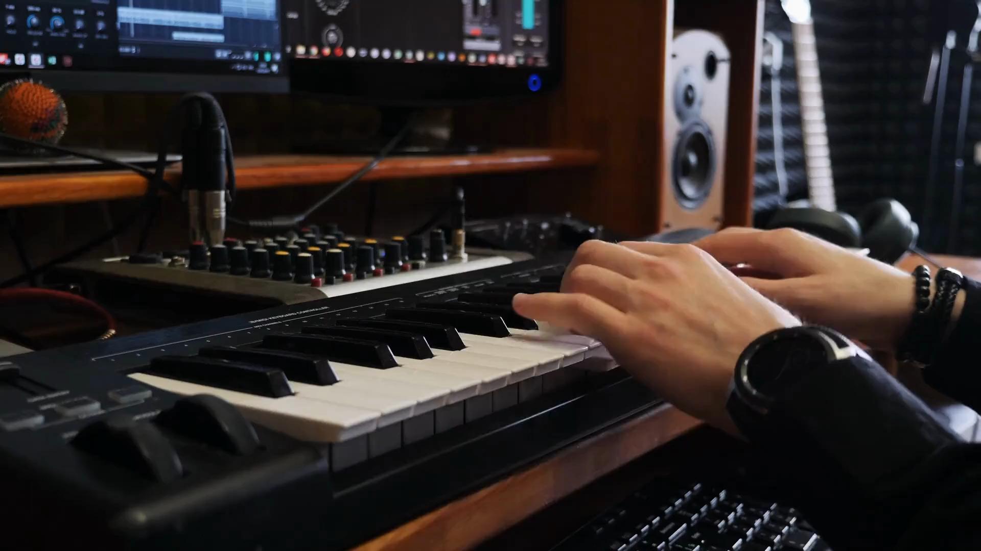 Game Music Composer & Sound Designer Matias Diehl 2024